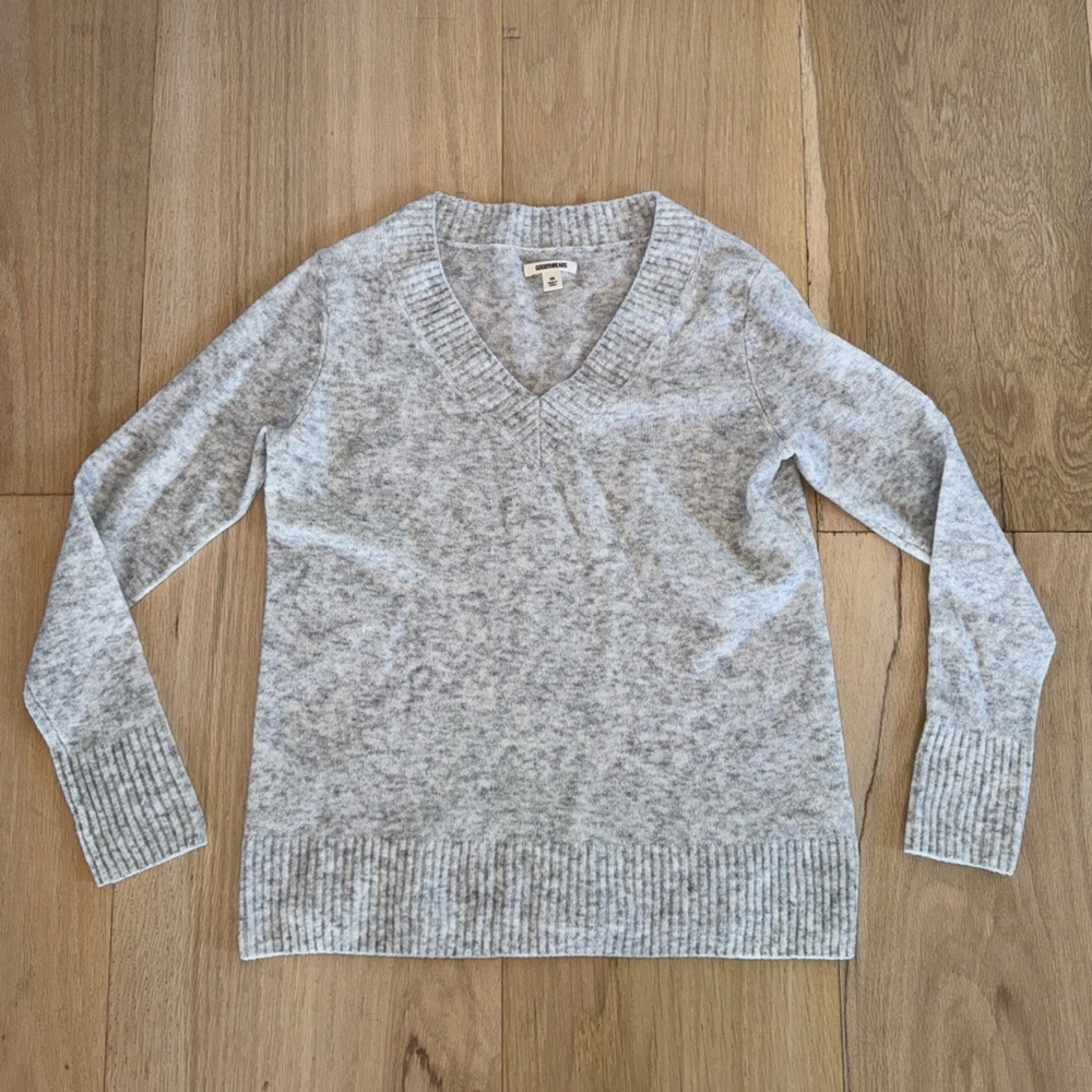 Goodthreads Light Gray Long Sleeve V-Neck Sweater Wool Size XS